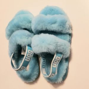 🆕️ UGG Oh Yeah Slide Sandal Little Kid